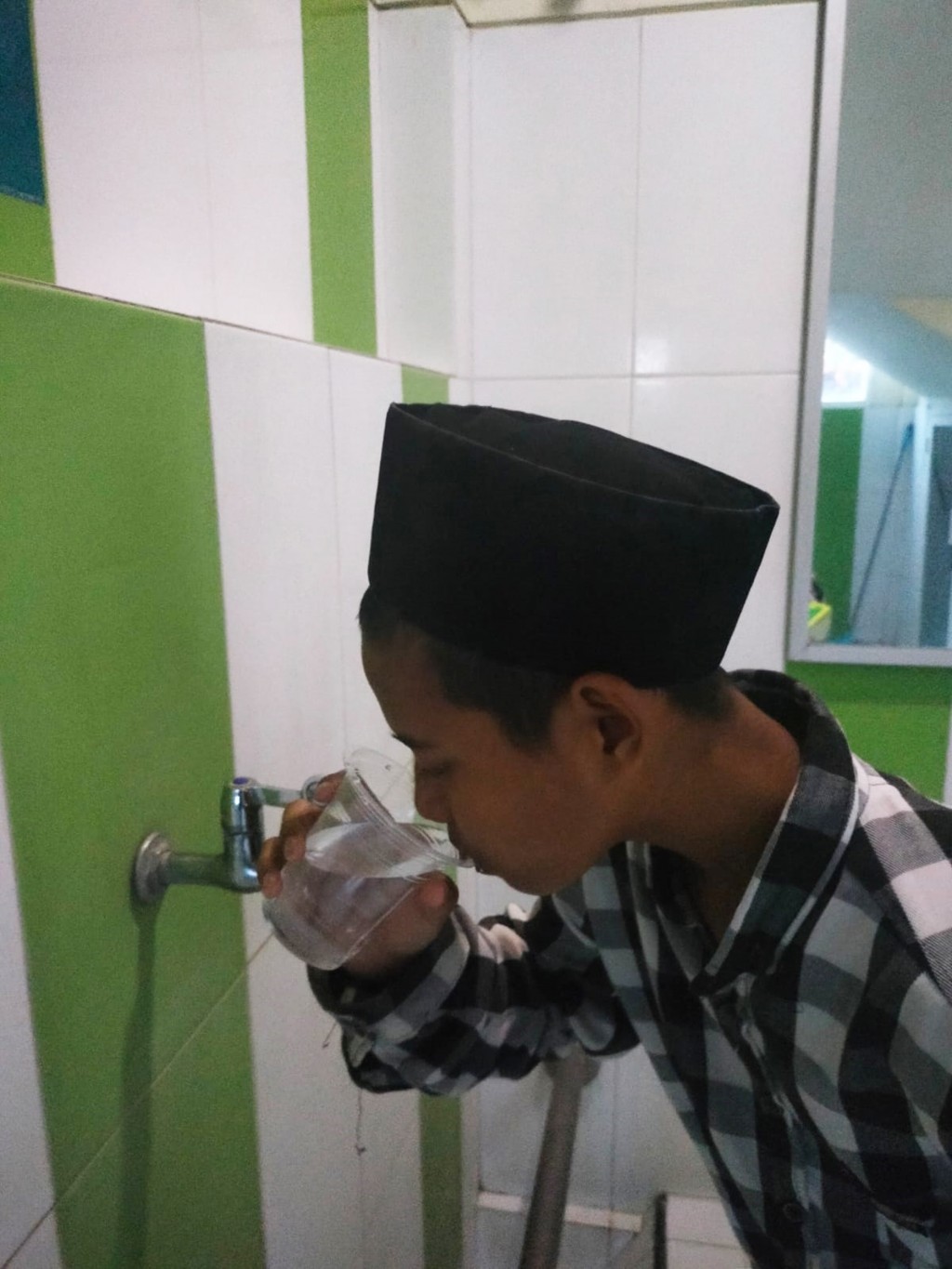 Zakat Kita Air Mineral Santri Untuk Pesantren Dan Masjid Zakat Kita 2988